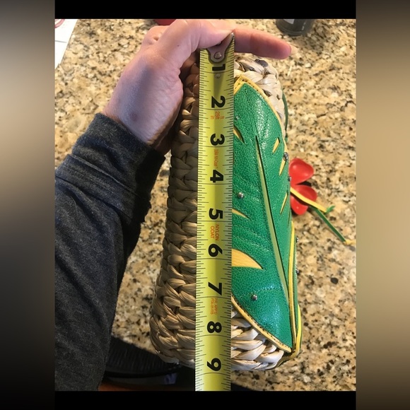 EUC discontinued Beautiful Brighton thick raffia shoulder bag with bag charms - Picture 12 of 12